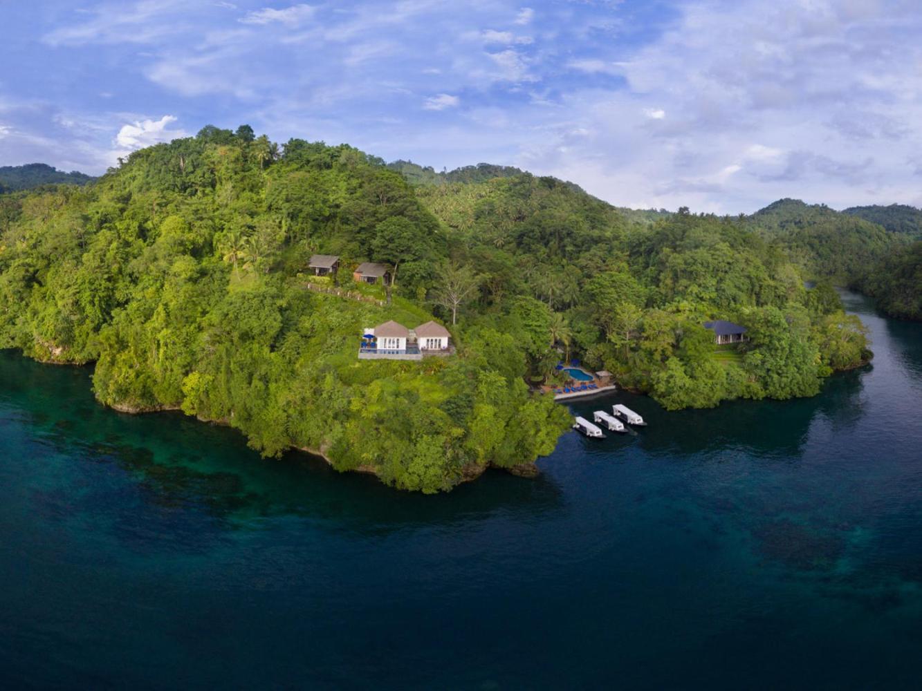 Lembeh Resort Bitung Exterior photo